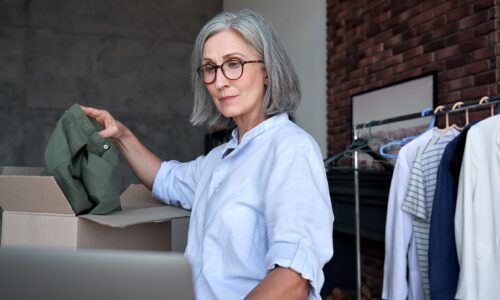 How to start a Dropshipping Fulfillment Business for a Custom Decorator