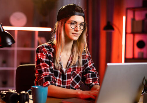 Boost Your Screen Printing Online Sales With These Four Customer Types