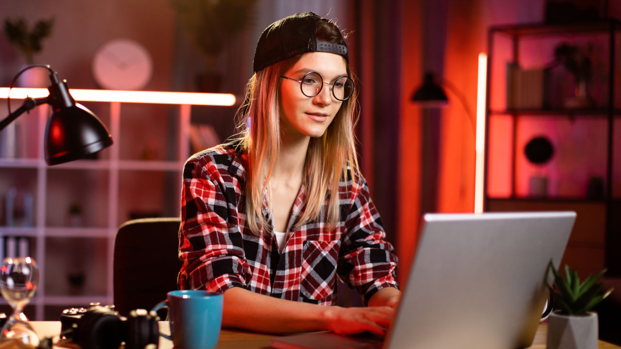 You are currently viewing Boost Your Screen Printing Online Sales With These Four Customer Types