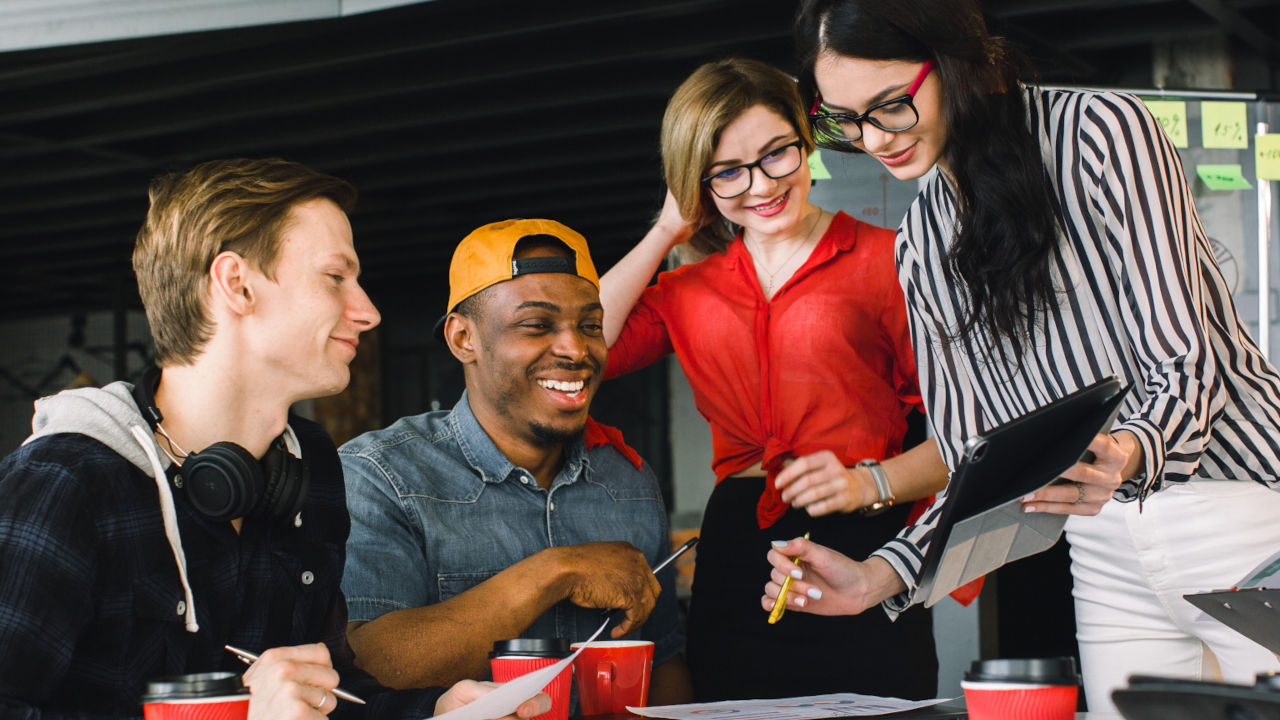 You are currently viewing How To Navigate Screen Printing Copyright Laws