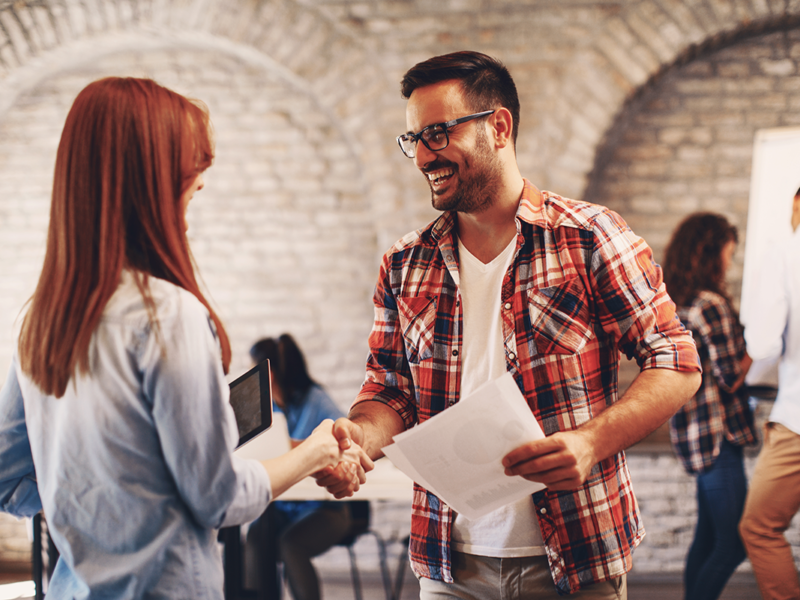 4 Tips: Building B2B Relationships For Screen Printing Sales