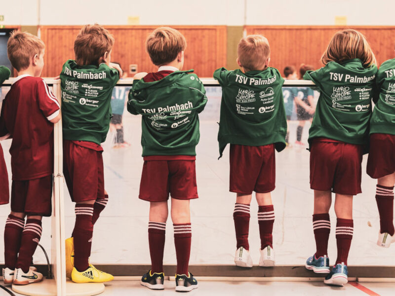 How To Capture The School Market For Your Screen Printing Business
