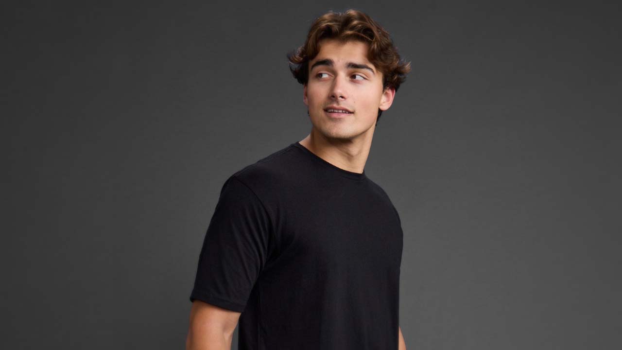You are currently viewing DecoNetwork Update Adds Absolute Apparel Integration